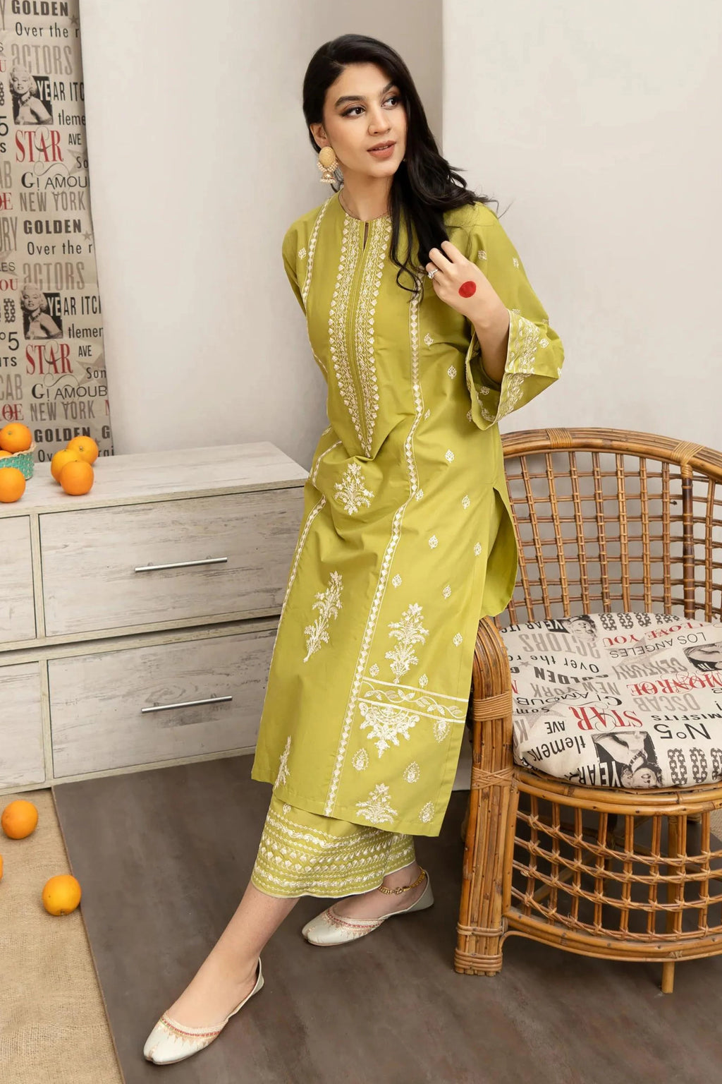 2 PIECE-EMBROIDERED UNSTITCHED LAWN