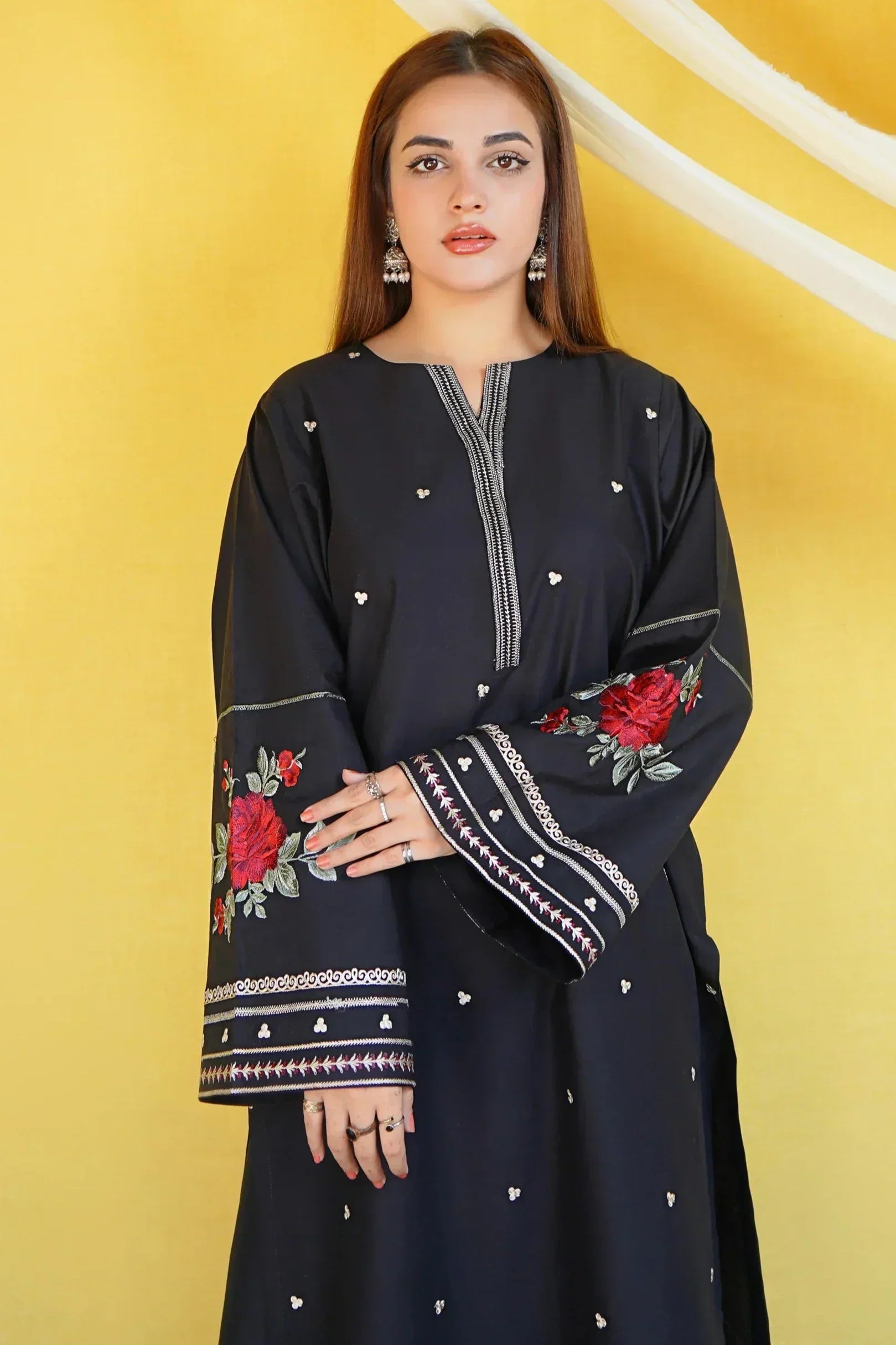 2 PIECE-EMBROIDERED UNSTITCHED LAWN